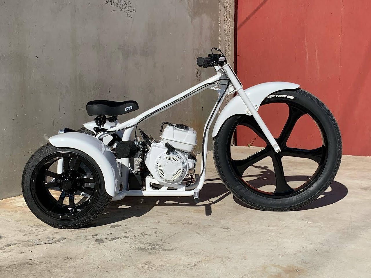 Big Front Wheeler (White_Knight)