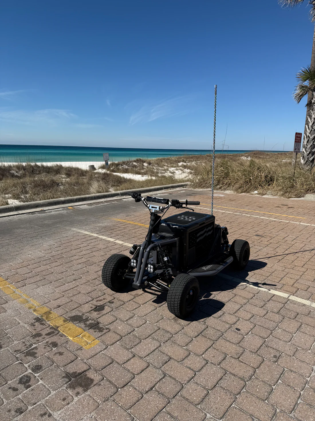 Custom KoolerKart Black - Image 5